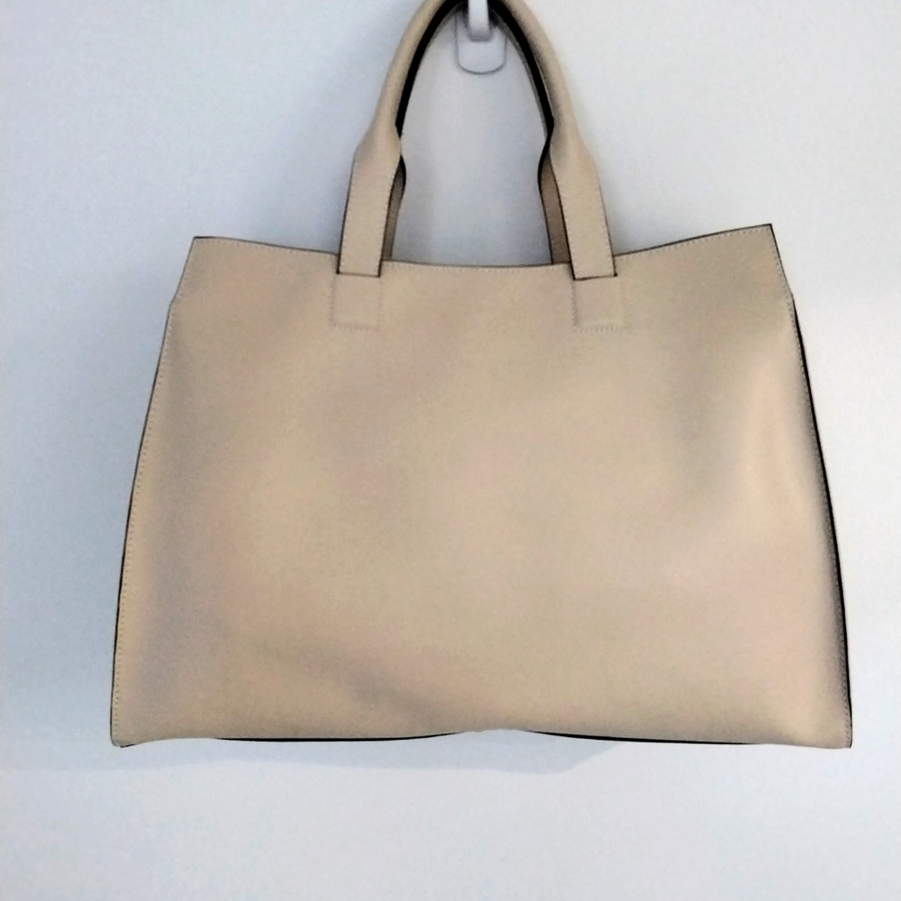Varriale large tote in genuine leather (made in Italy) 17" x 12" x 6.5" - Picture 6 of 16
